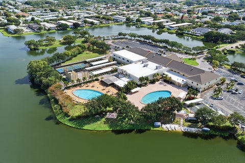 Tiny photo for 70 Bedford #C, West Palm Beach, FL 33417 (MLS # B26026862)