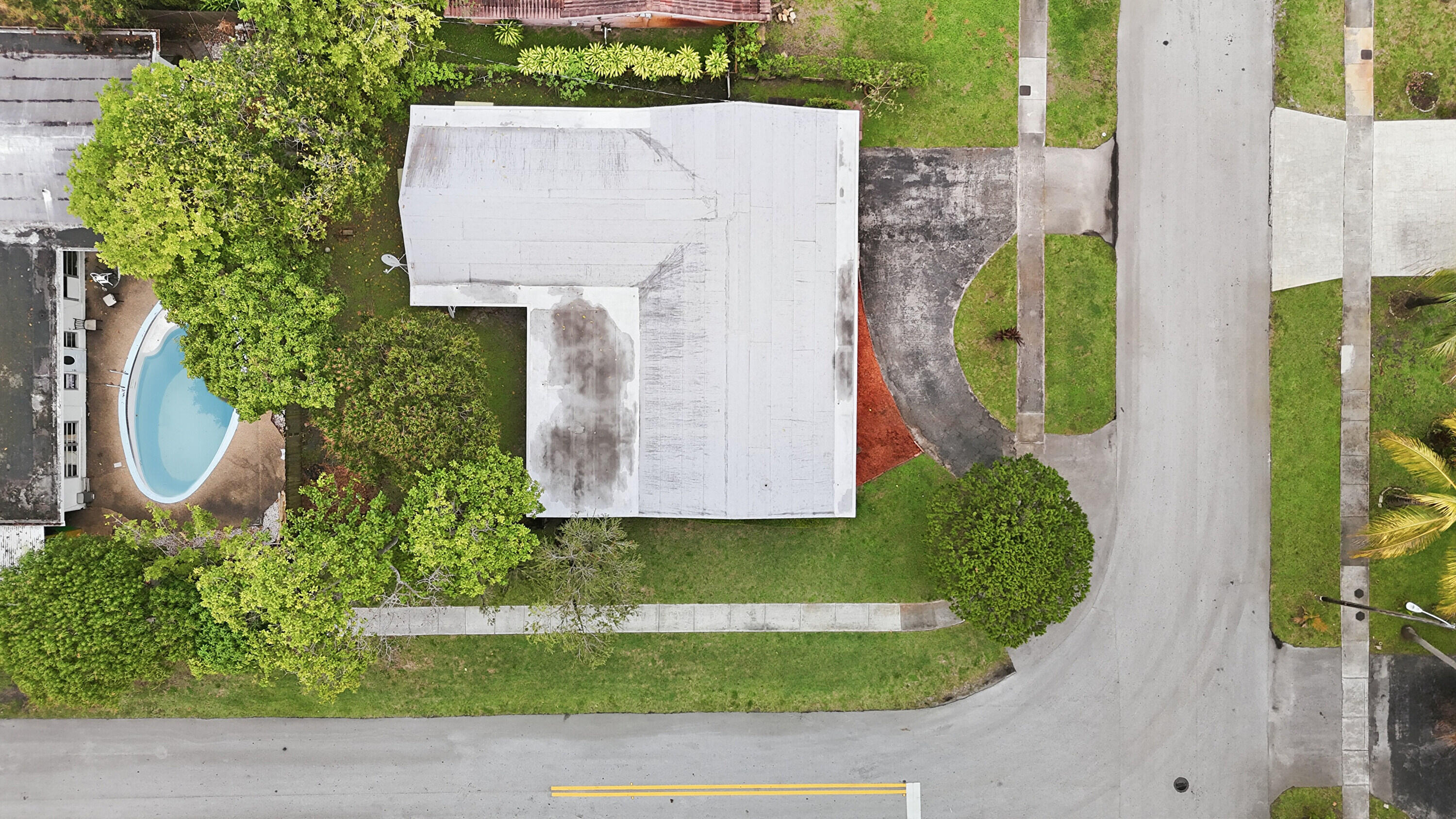 LAUDERDALE LAKES EAST GATE - Residential