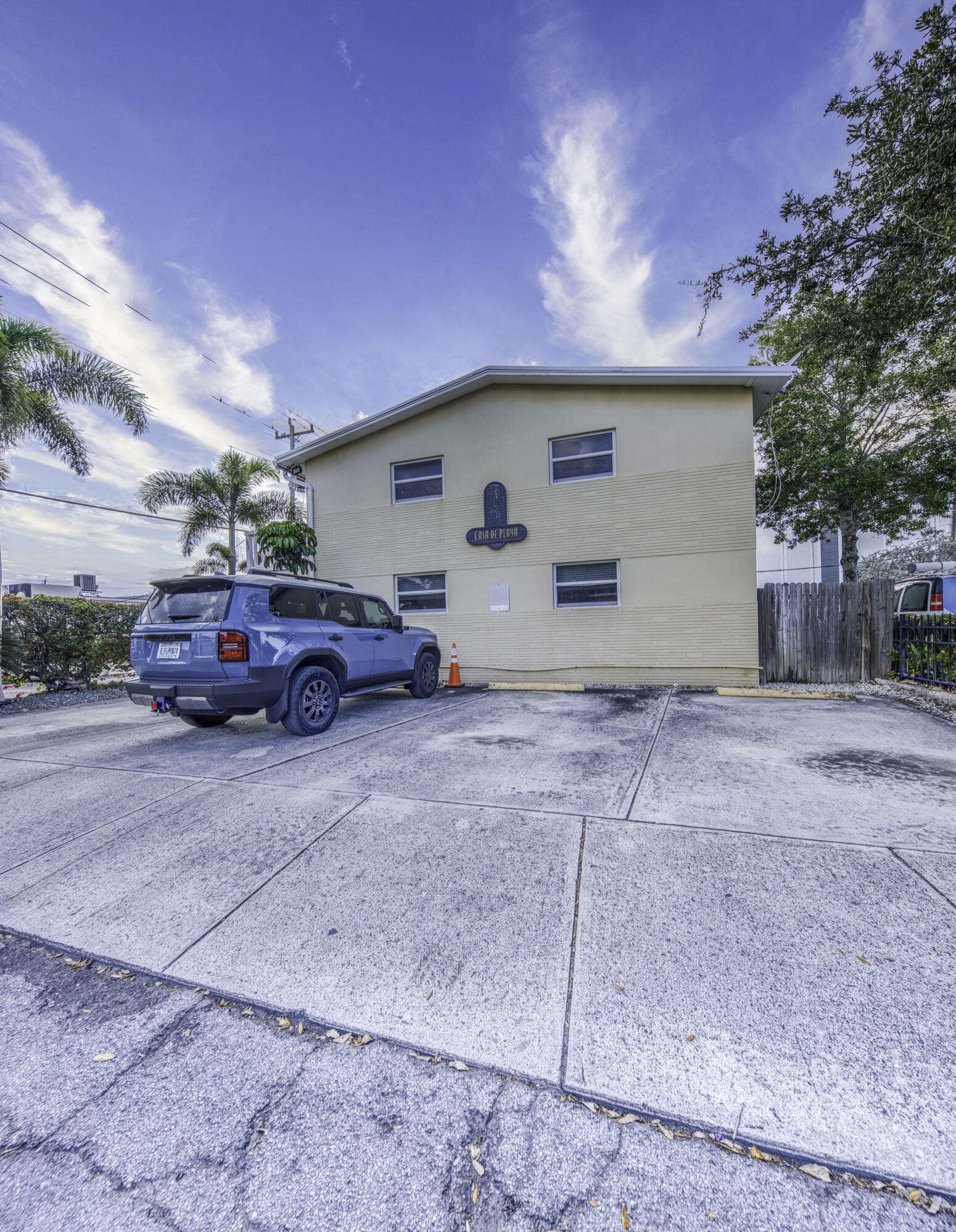 CASA DE PLAYA OF LAKE WORTH CONDO - Residential