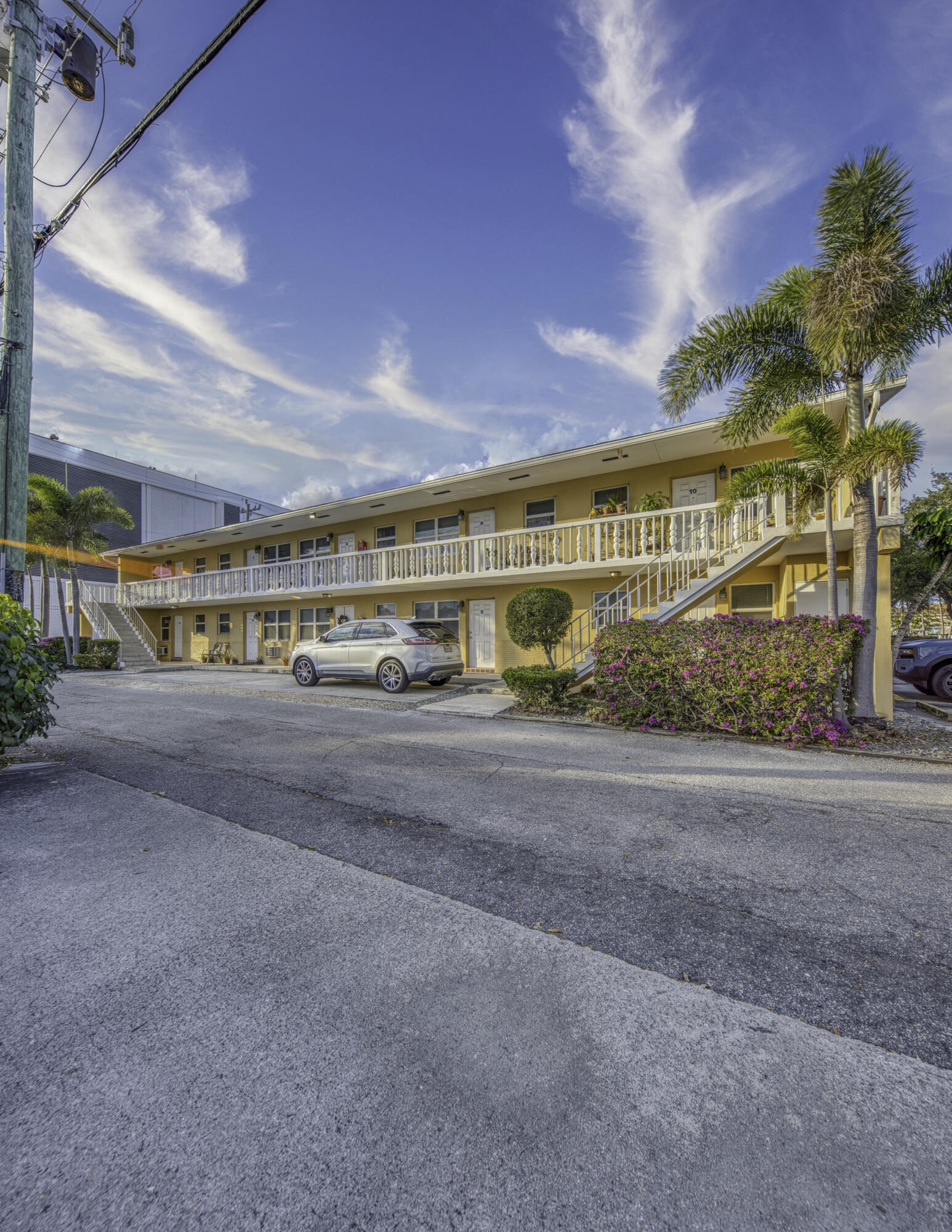 CASA DE PLAYA OF LAKE WORTH CONDO - Residential