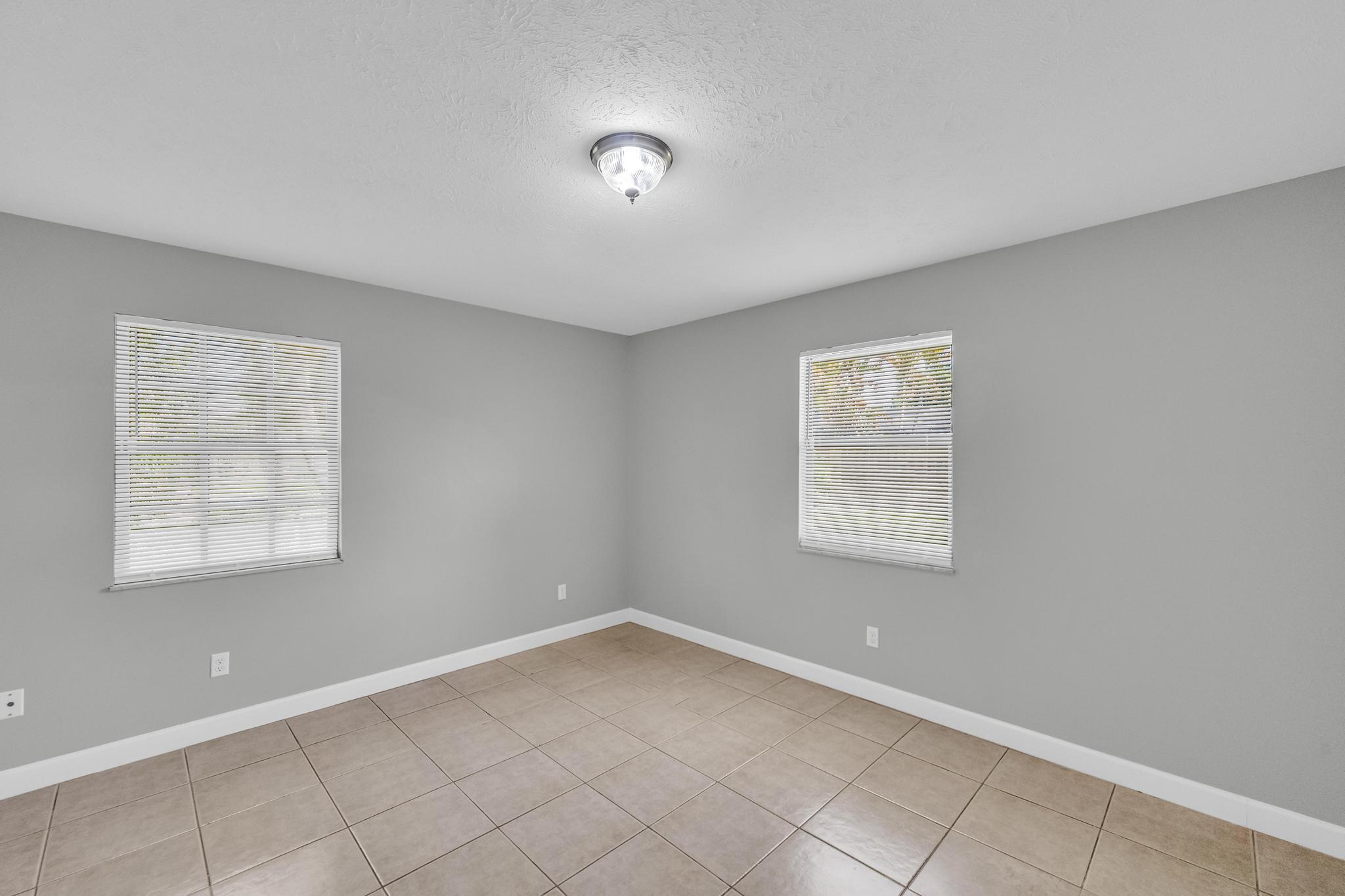 SOUTH PORT ST LUCIE UNIT 5 - Residential