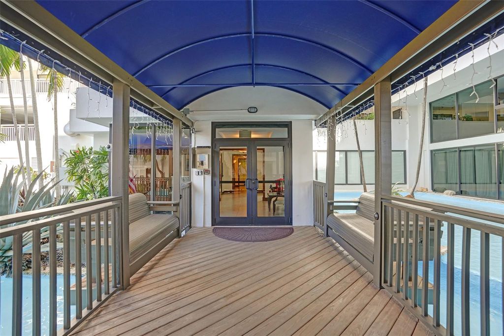 Photo of 3100 NE 48th Street #PH14, Fort Lauderdale, FL 33308 (MLS # F10543090)