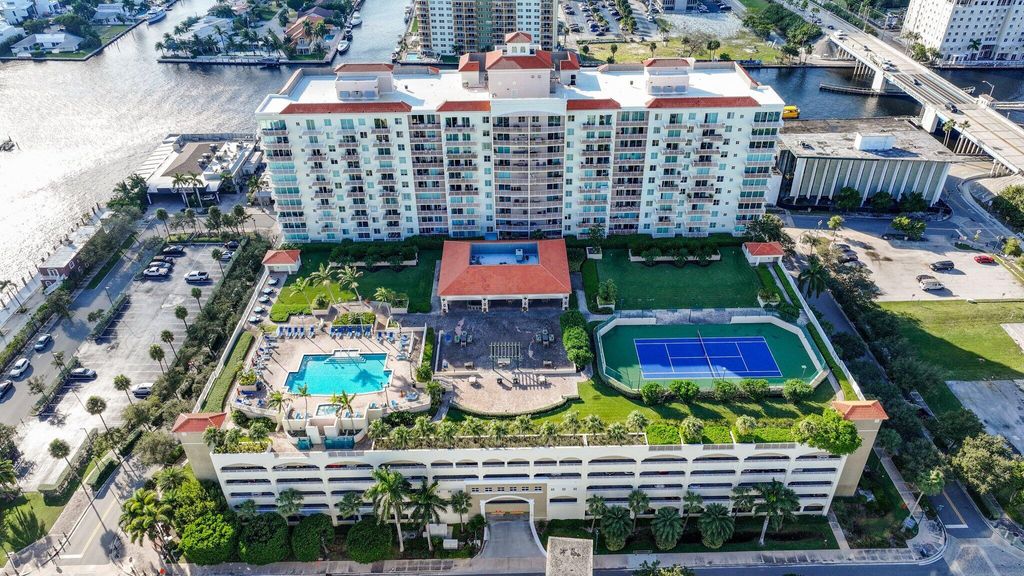 Photo of 3020 NE 32nd Avenue #1512, Fort Lauderdale, FL 33308 (MLS # B26011287)