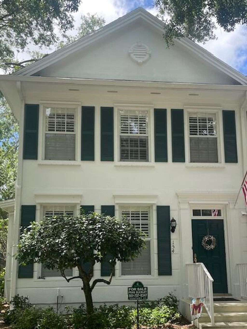 Photo of 154 Bermuda Drive, Jupiter, FL 33458 (MLS # R10978069)