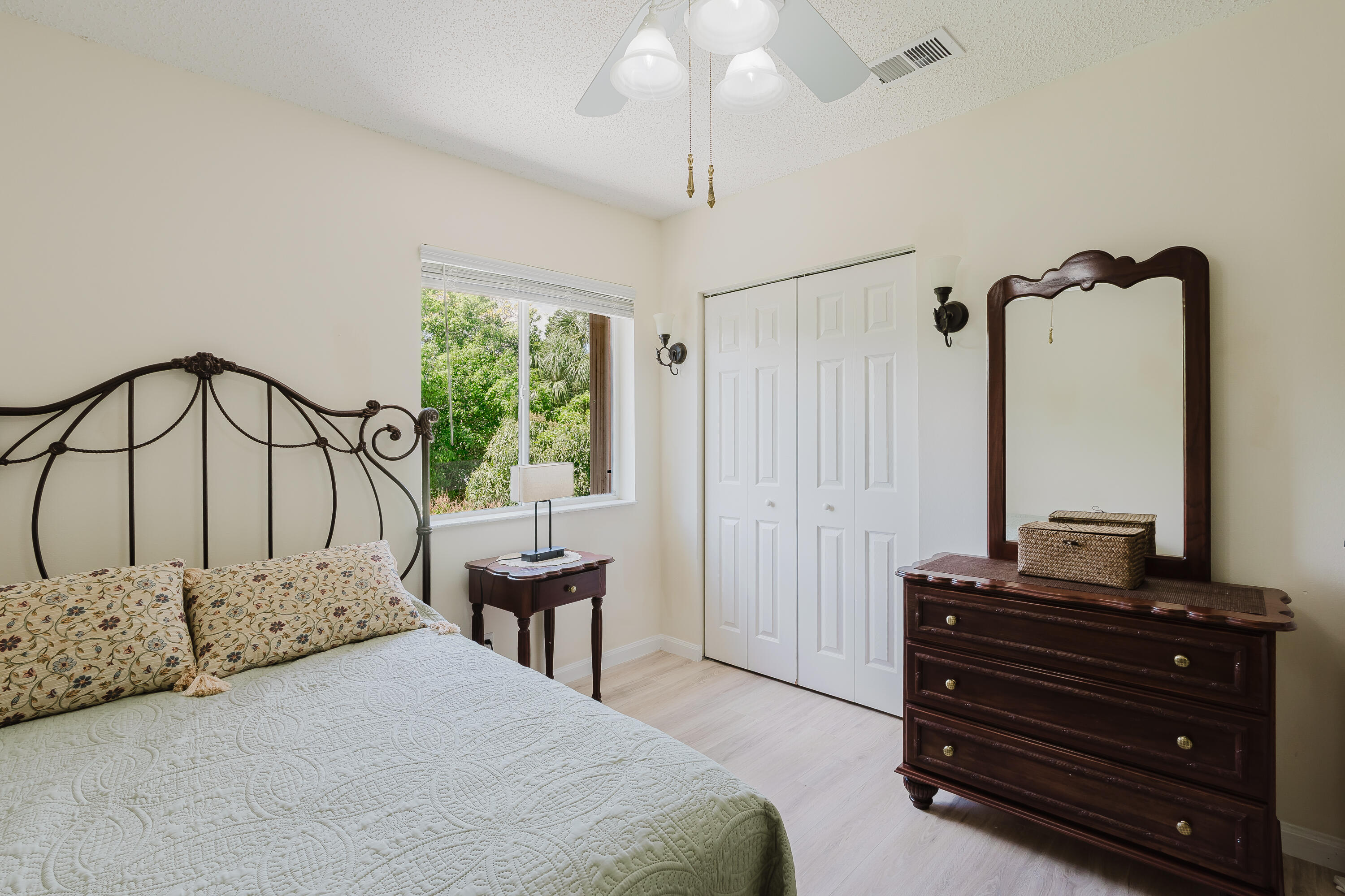 MELEAR - Residential