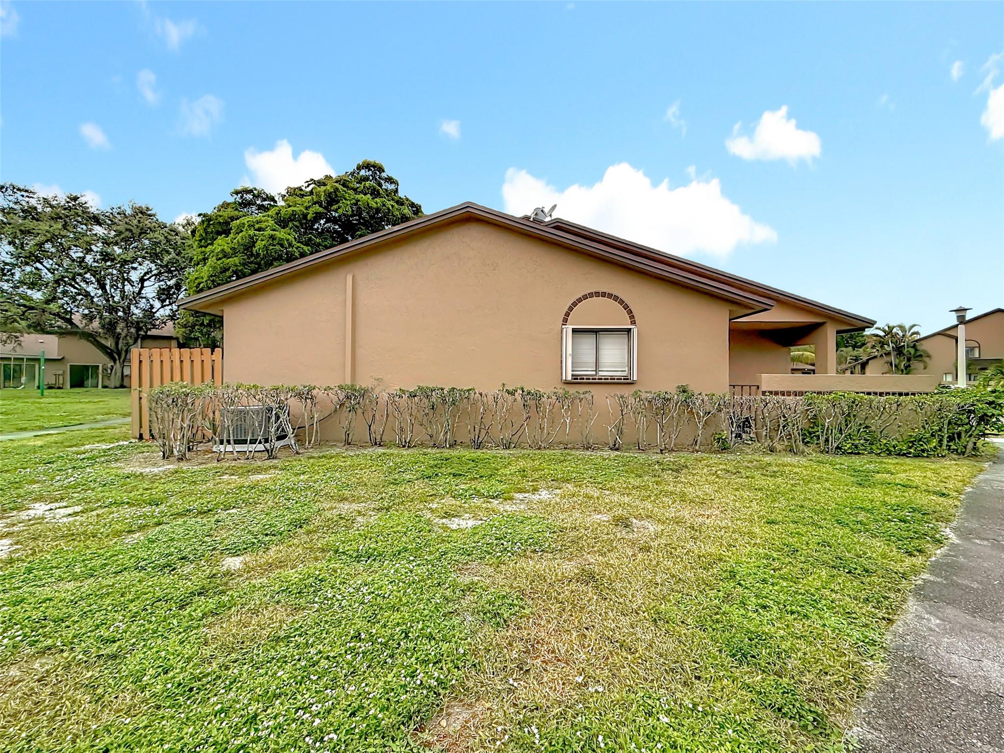 CENTURA PARC - Residential