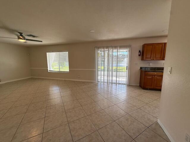 FIRST REPLAT OF PORTOFINO - Residential Lease