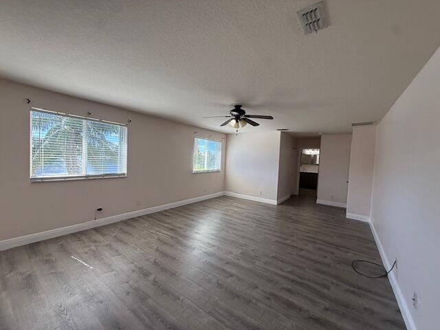 FIRST REPLAT OF PORTOFINO - Residential Lease