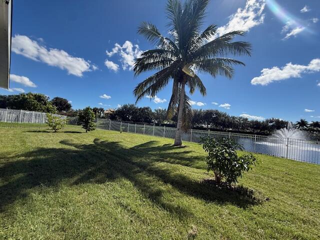 FIRST REPLAT OF PORTOFINO - Residential Lease