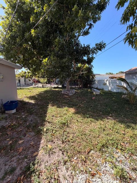 Tiny photo for 431 Pensacola Drive, Lake Worth, FL 33462 (MLS # R11158718)