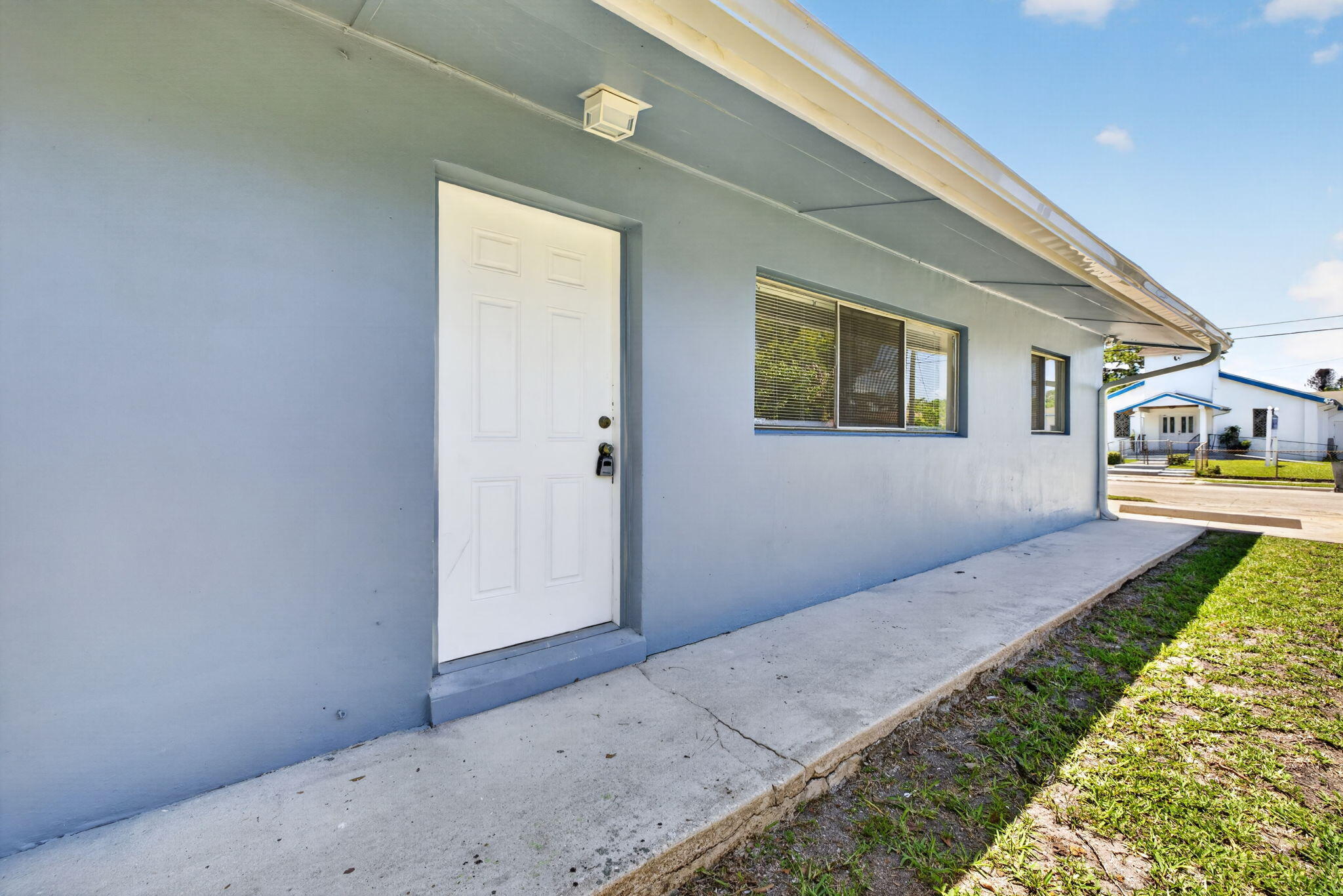 812 N 24th Street