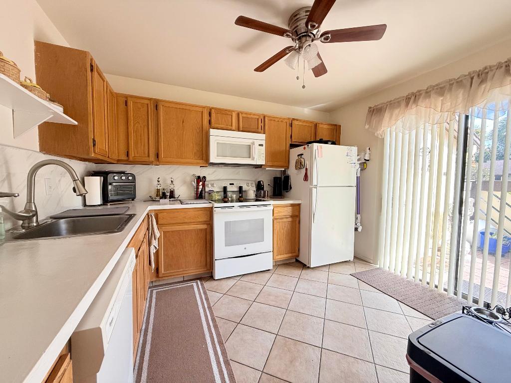 STRATHMORE GATE I UNIT ONE - Residential