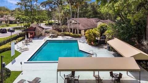 91 Rose Bay Court Royal Palm Beach FL 33411