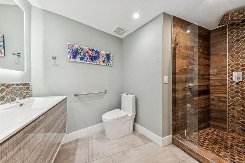 DELRAY HARBOR CLUB CONDO - Residential