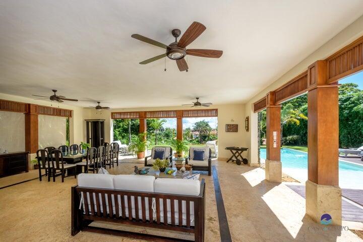 Bahia Chavon No. 7A, Casa - Residential