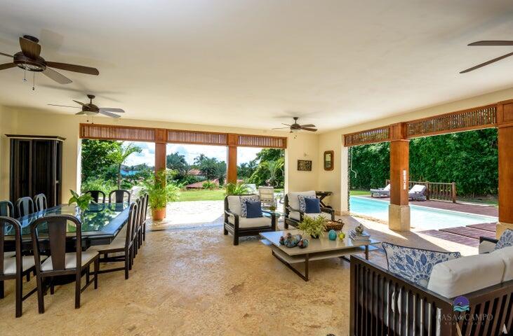 Bahia Chavon No. 7A, Casa - Residential