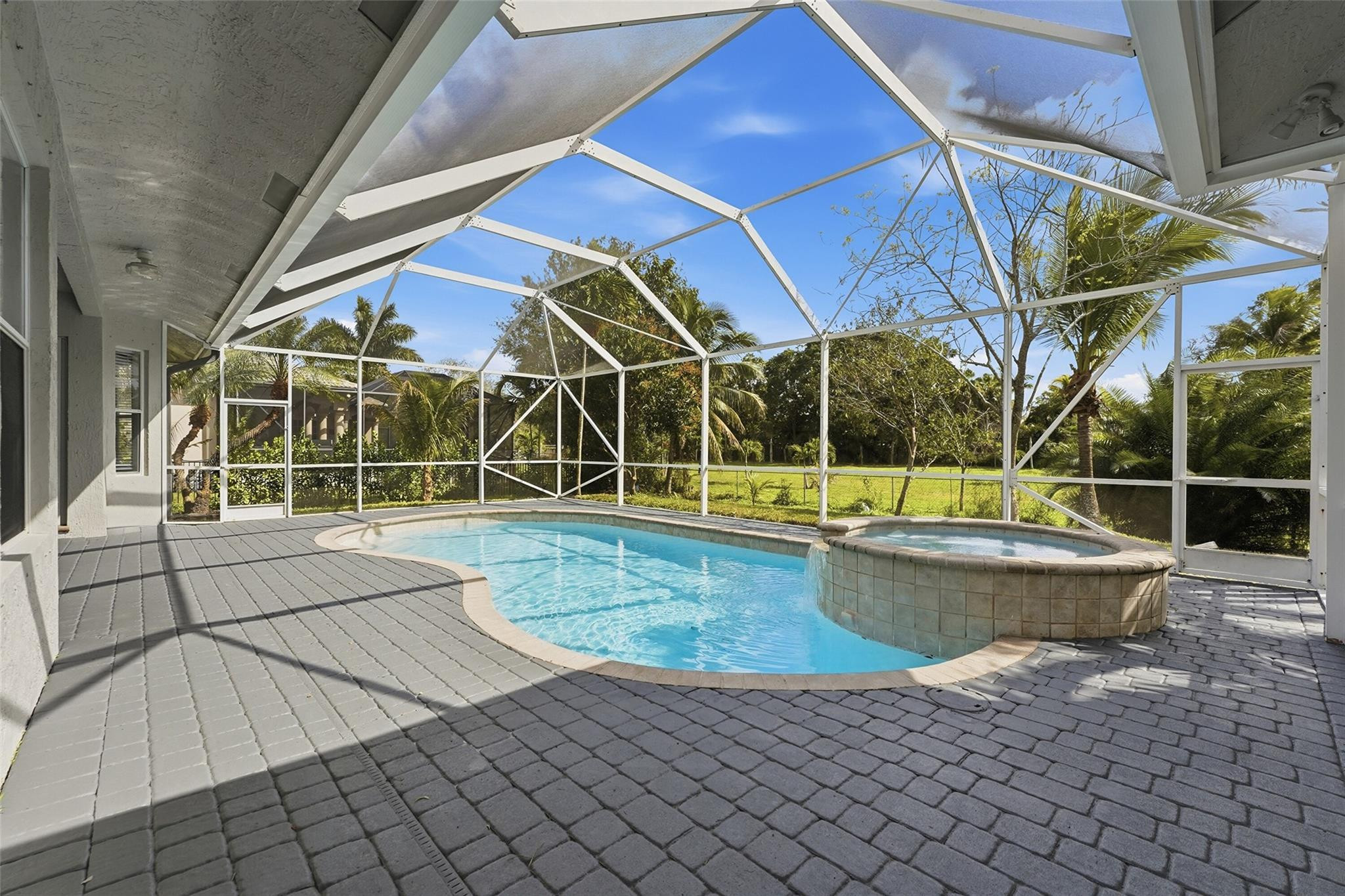 FLA FRUIT LANDS CO SUB NO - Residential