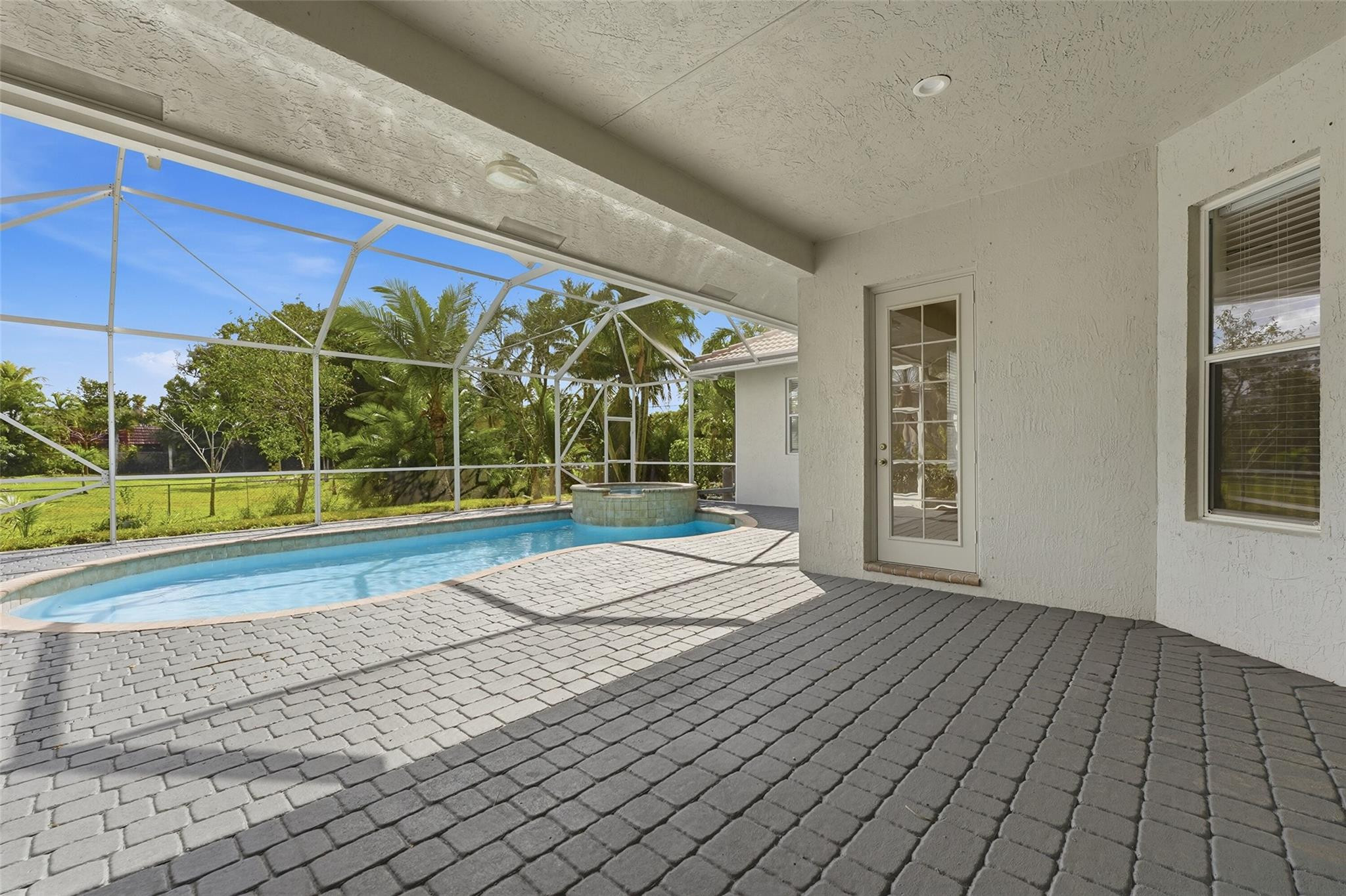 FLA FRUIT LANDS CO SUB NO - Residential