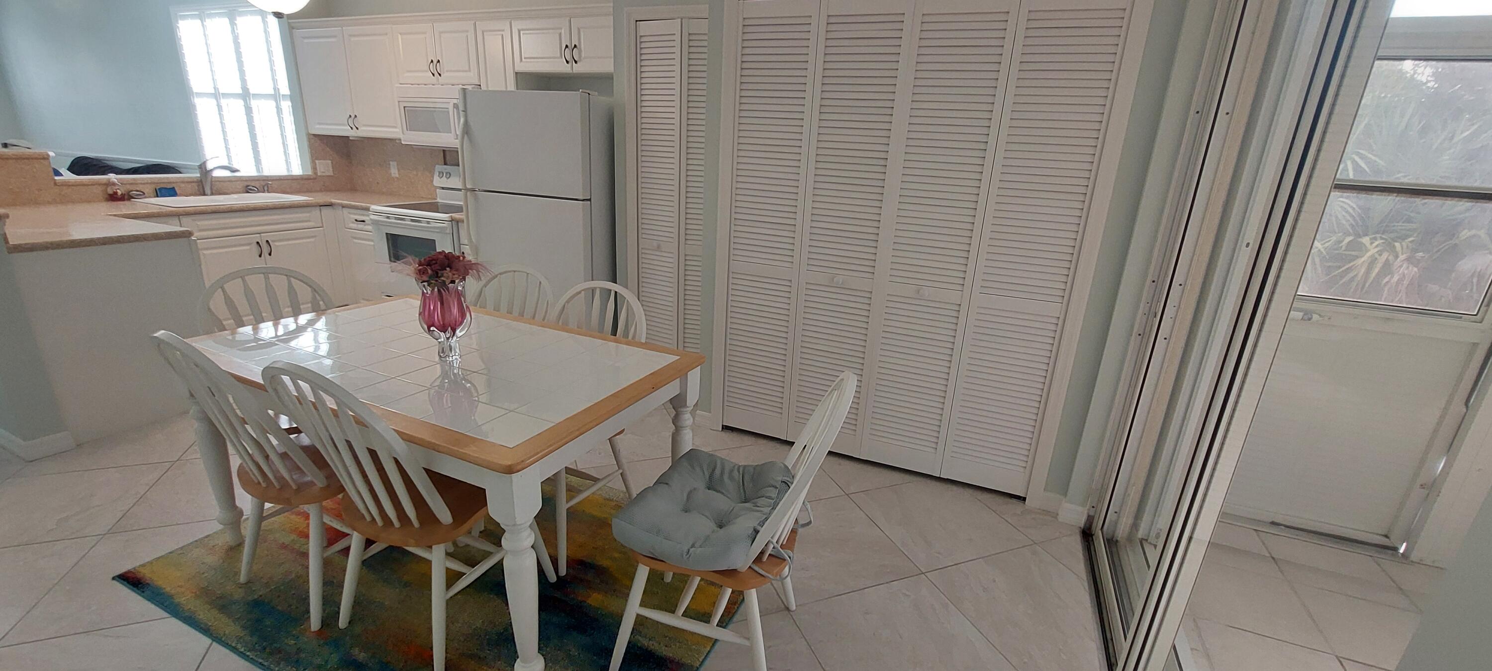 KINGS ISLE PHASE III - Residential