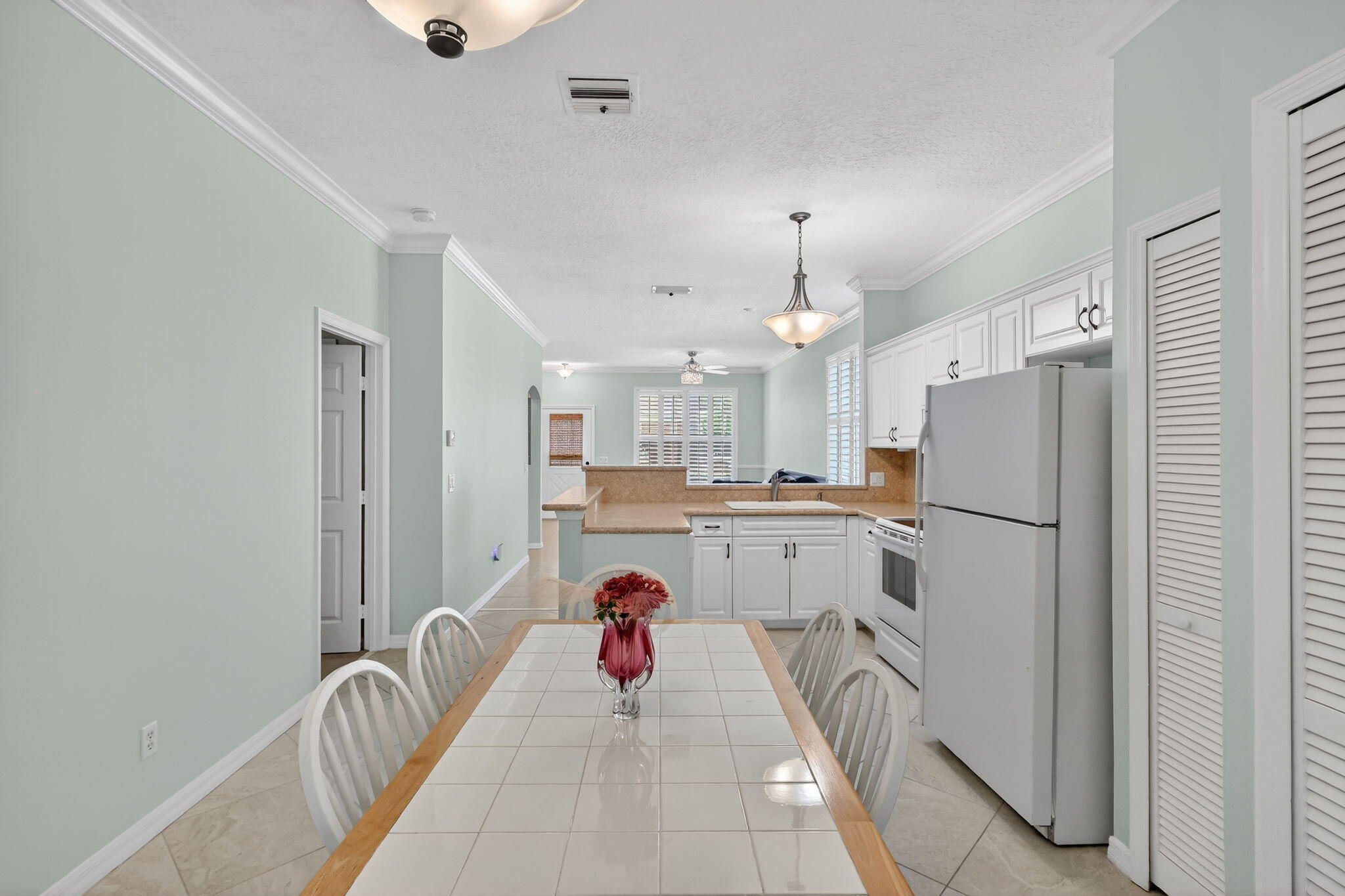 KINGS ISLE PHASE III - Residential