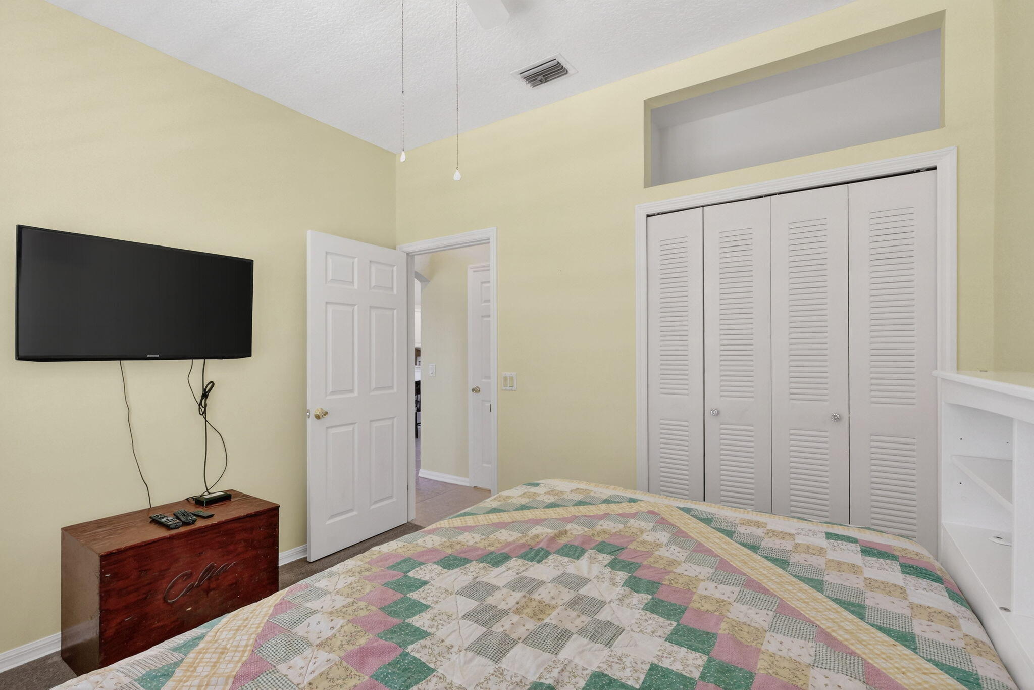 KINGS ISLE PHASE III - Residential