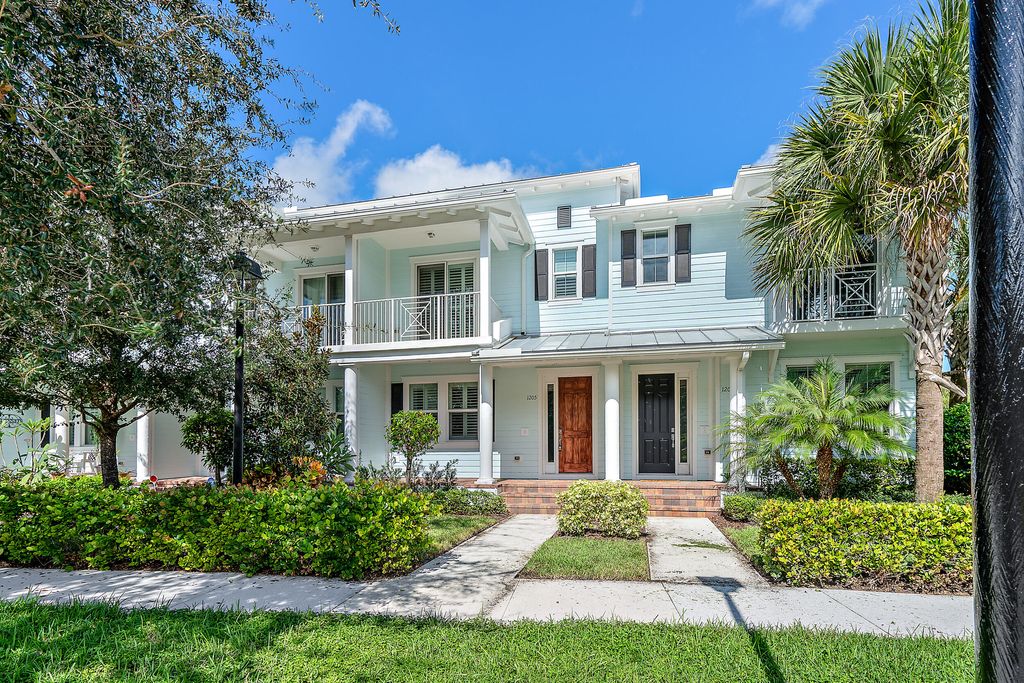 Photo of 1205 Dakota Drive Dr, Jupiter, FL 33458 (MLS # R10799952)