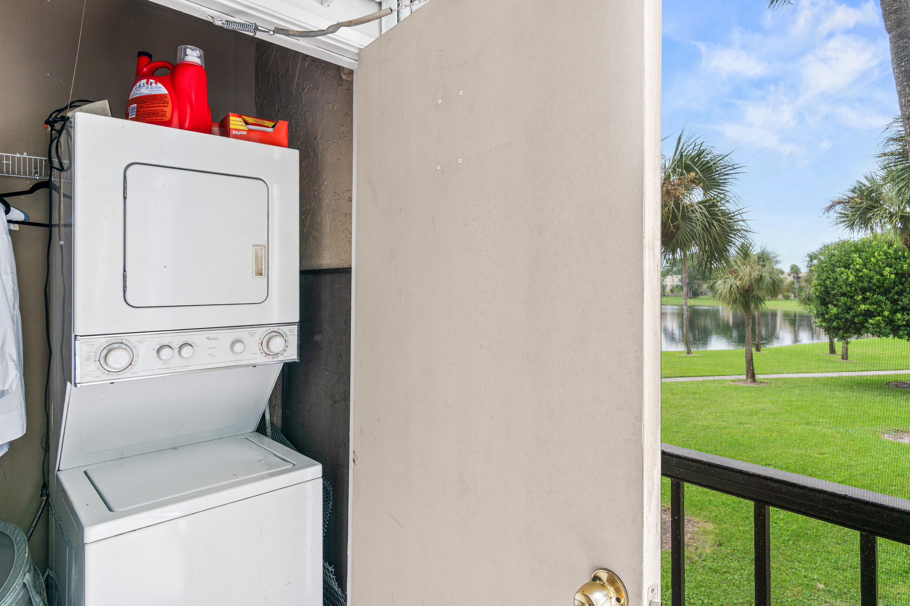 CYPRESS CONDO - Residential