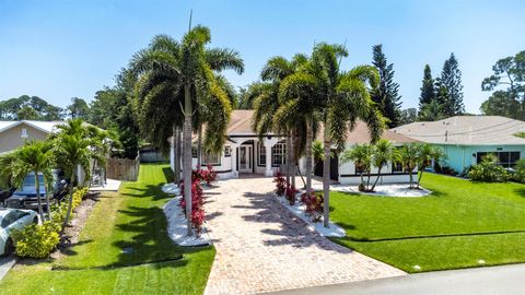 A home in Port St Lucie