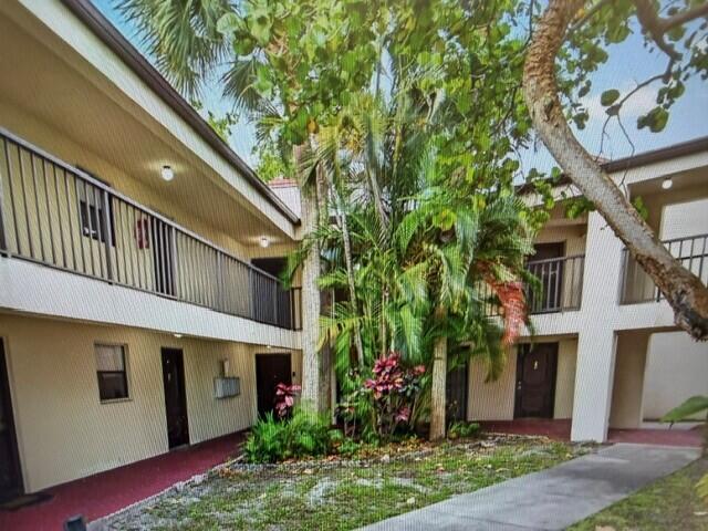 2308 S Cypress Bend Drive #123