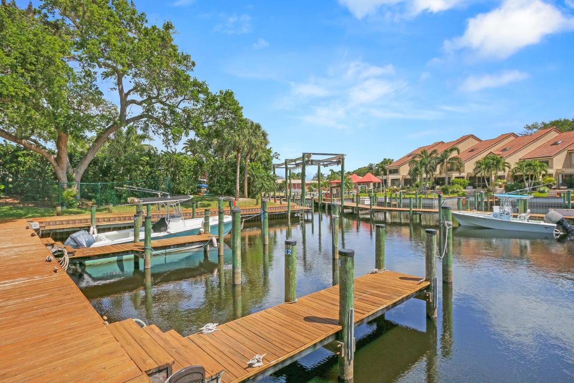 MARINERS COVE 1 - Residential