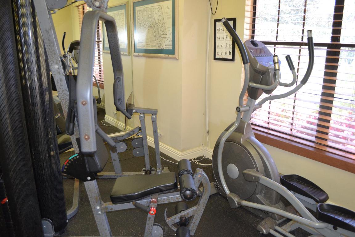 MARINERS COVE 1 - Residential