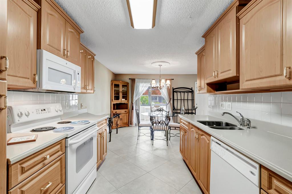 Delray Villas 1 - Residential