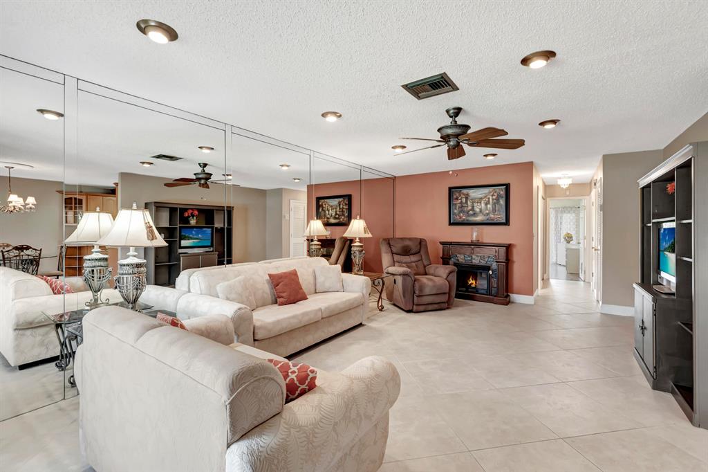 Delray Villas 1 - Residential