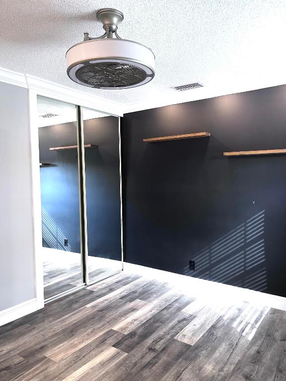 ALEXANDRA VILLAGE A -K COND DECLS FILED 1-9-90 IN - Residential Lease