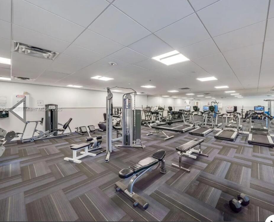 ALEXANDRA VILLAGE A -K COND DECLS FILED 1-9-90 IN - Residential Lease