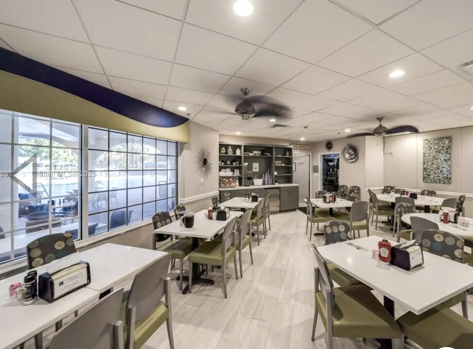 ALEXANDRA VILLAGE A -K COND DECLS FILED 1-9-90 IN - Residential Lease