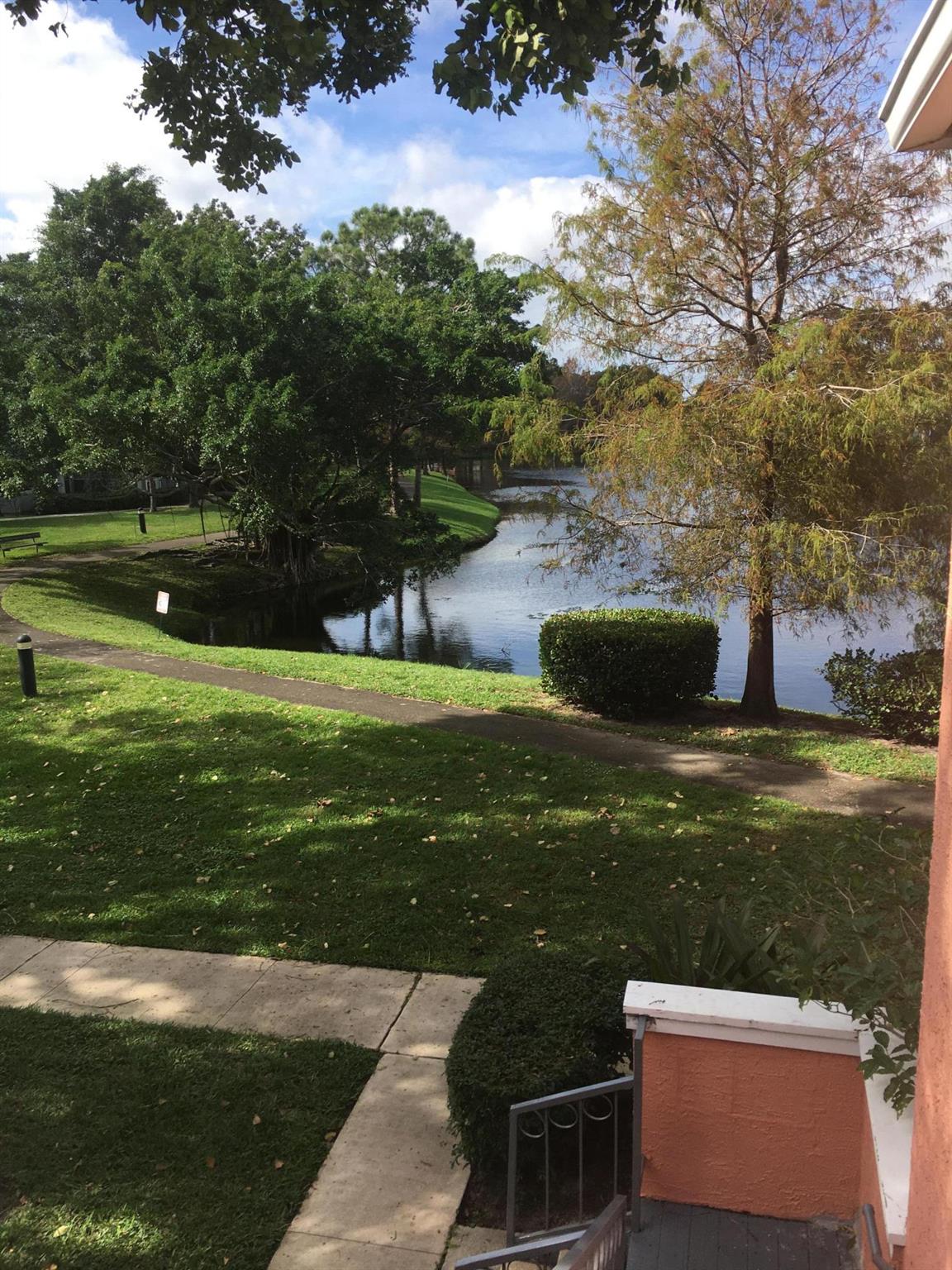 BAHIA AT DELRAY CONDO - Residential Lease