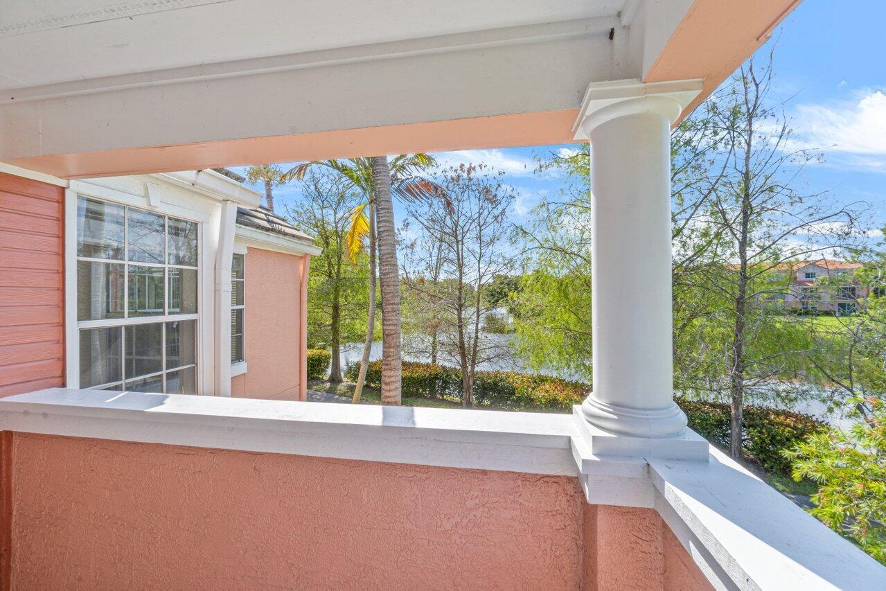 BAHIA AT DELRAY CONDO - Residential Lease