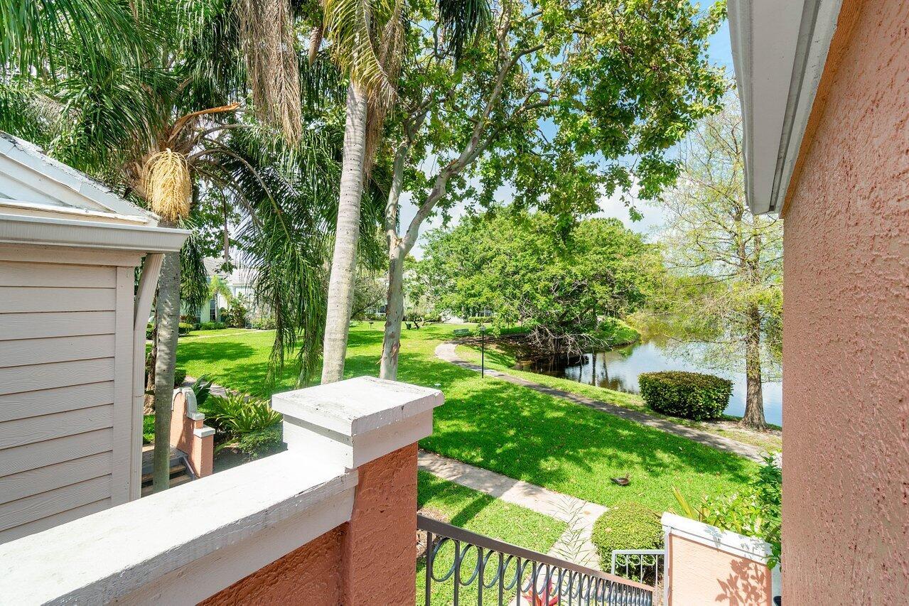 BAHIA AT DELRAY CONDO - Residential Lease