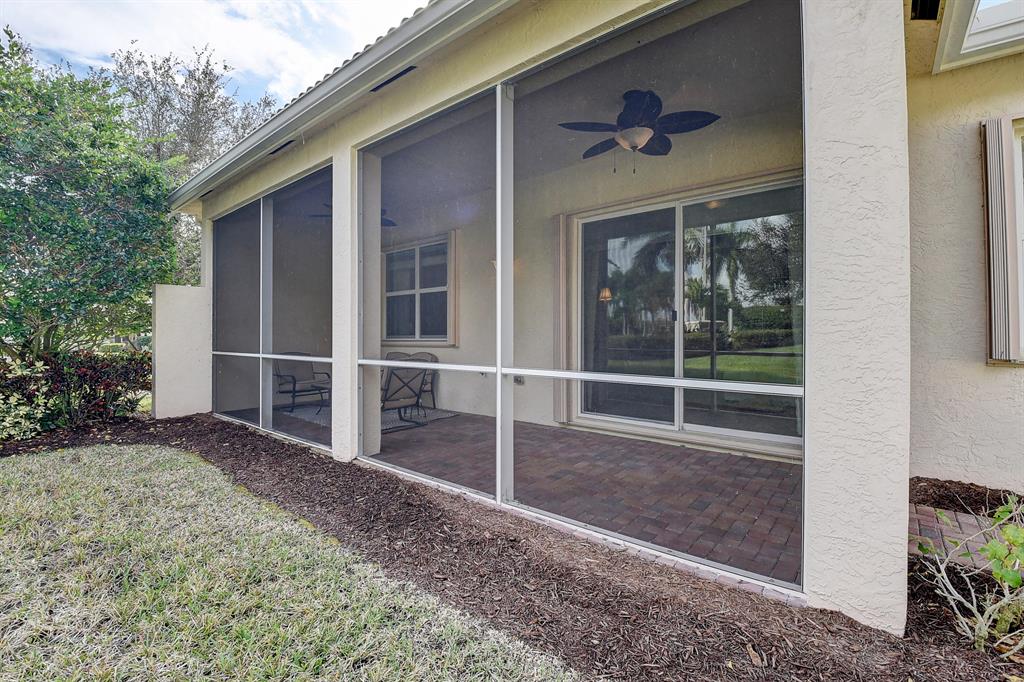 VALENCIA RESERVE - Residential