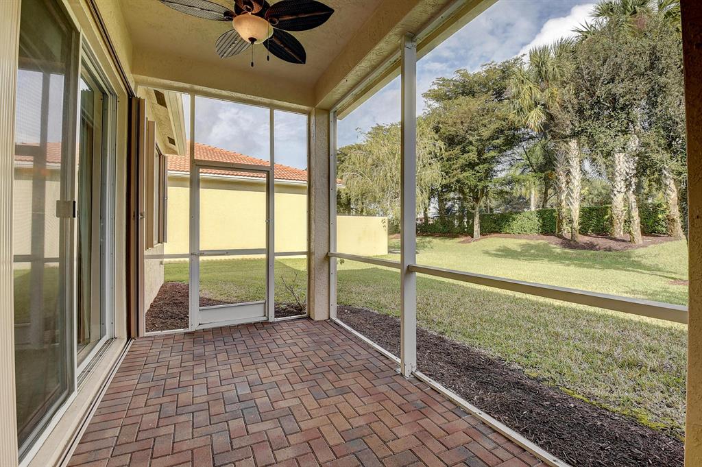 VALENCIA RESERVE - Residential