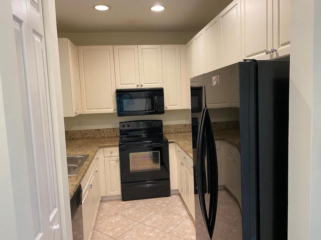 Photo of 1272 Via Fiume, Boynton Beach, FL 33426 (MLS # R11132759)