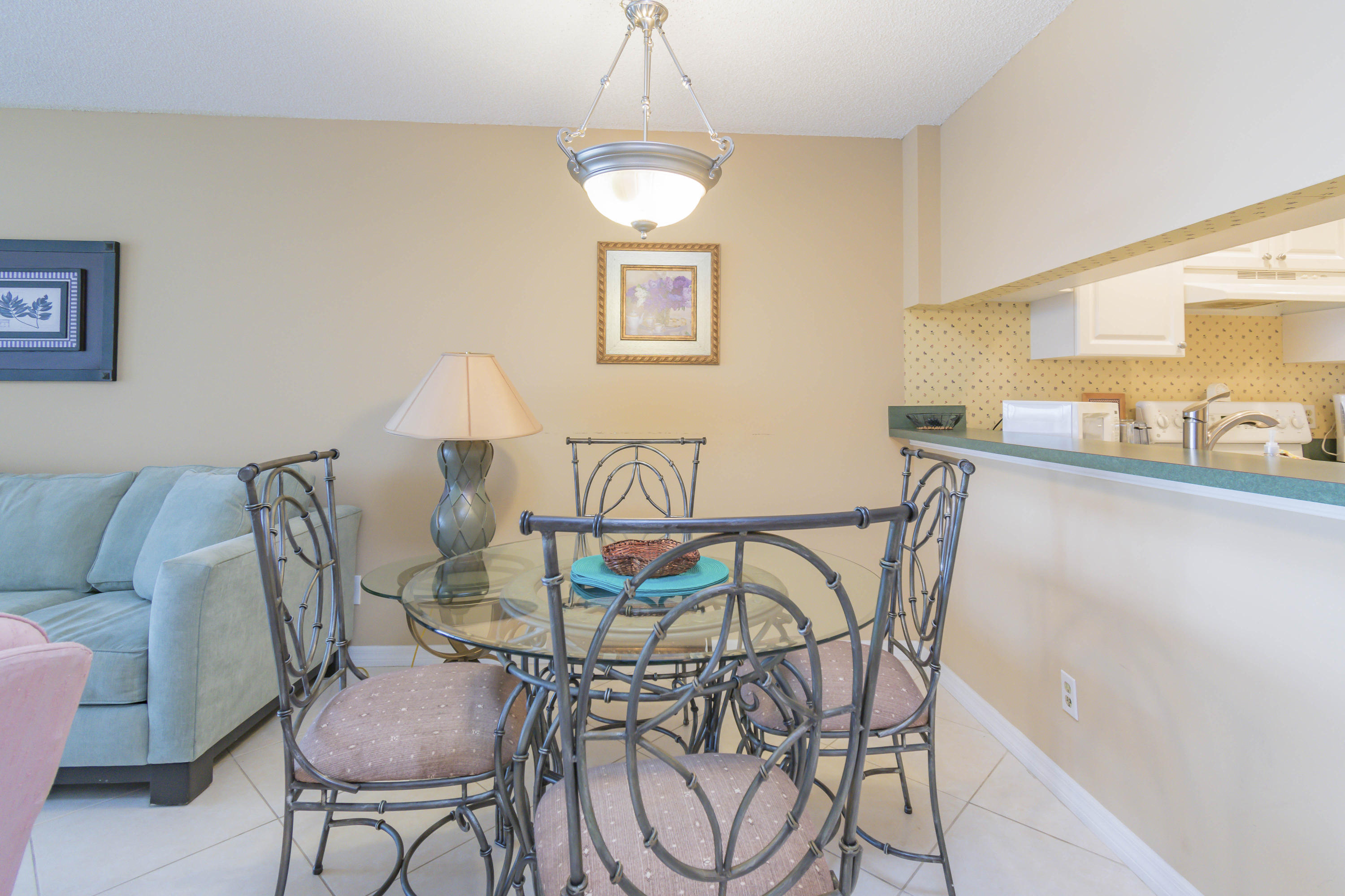 JUPITER BAY ONE THRU SIX CONDO - Residential Lease