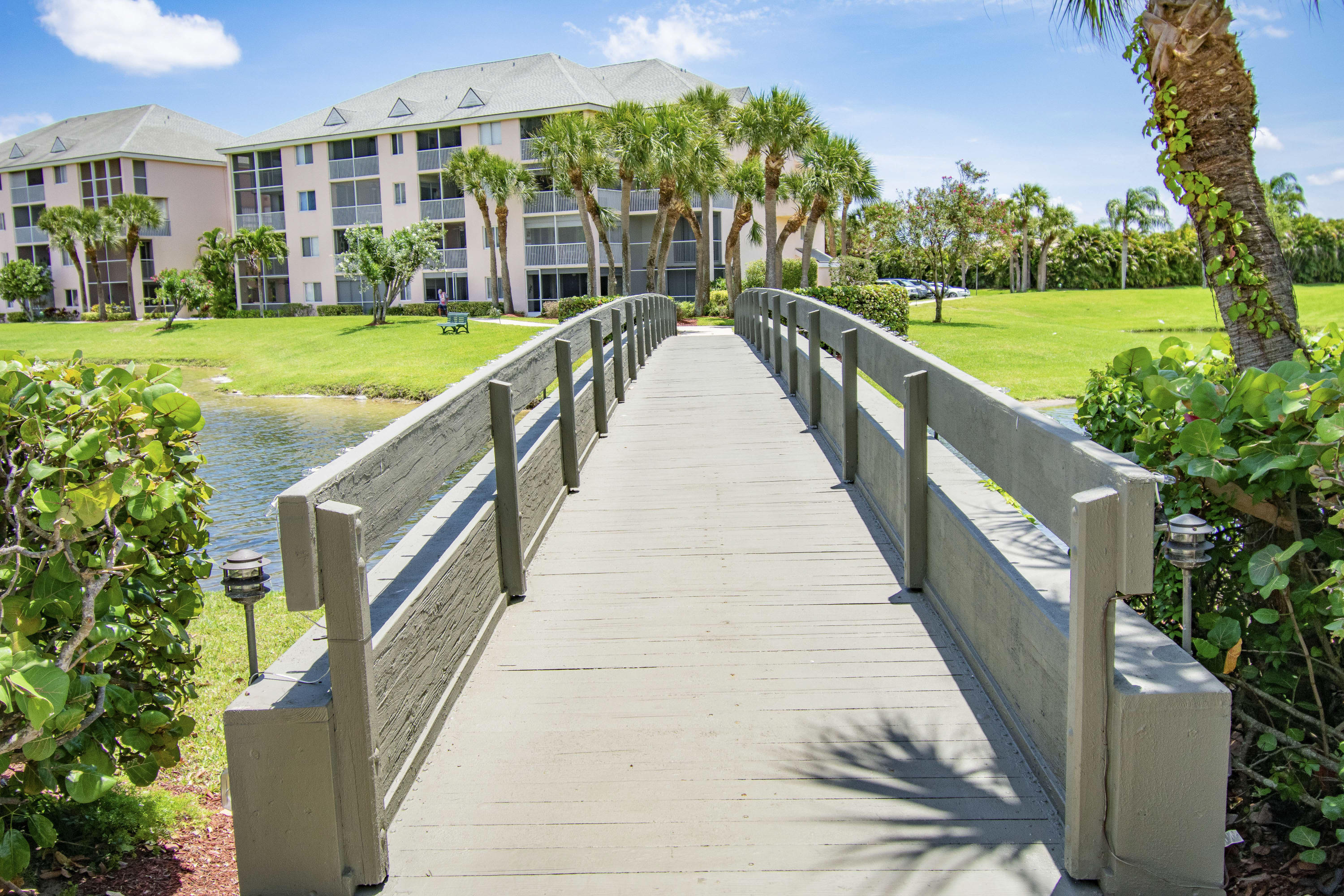 JUPITER BAY ONE THRU SIX CONDO - Residential Lease