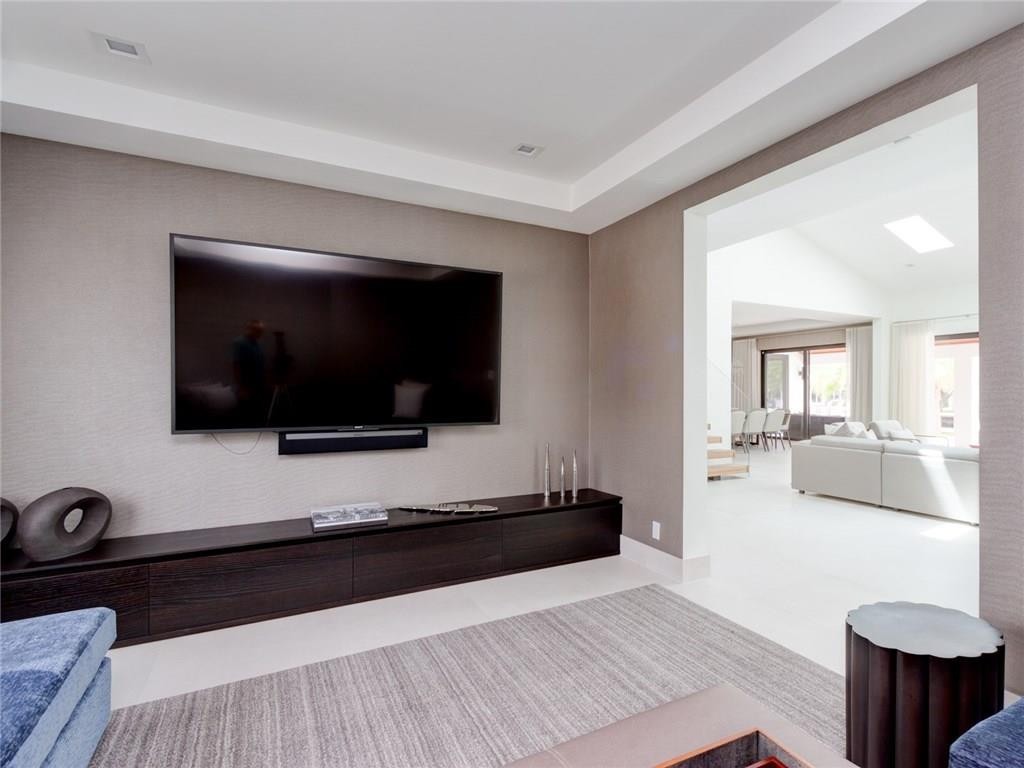 Pelican Isle 21-19 B - Residential