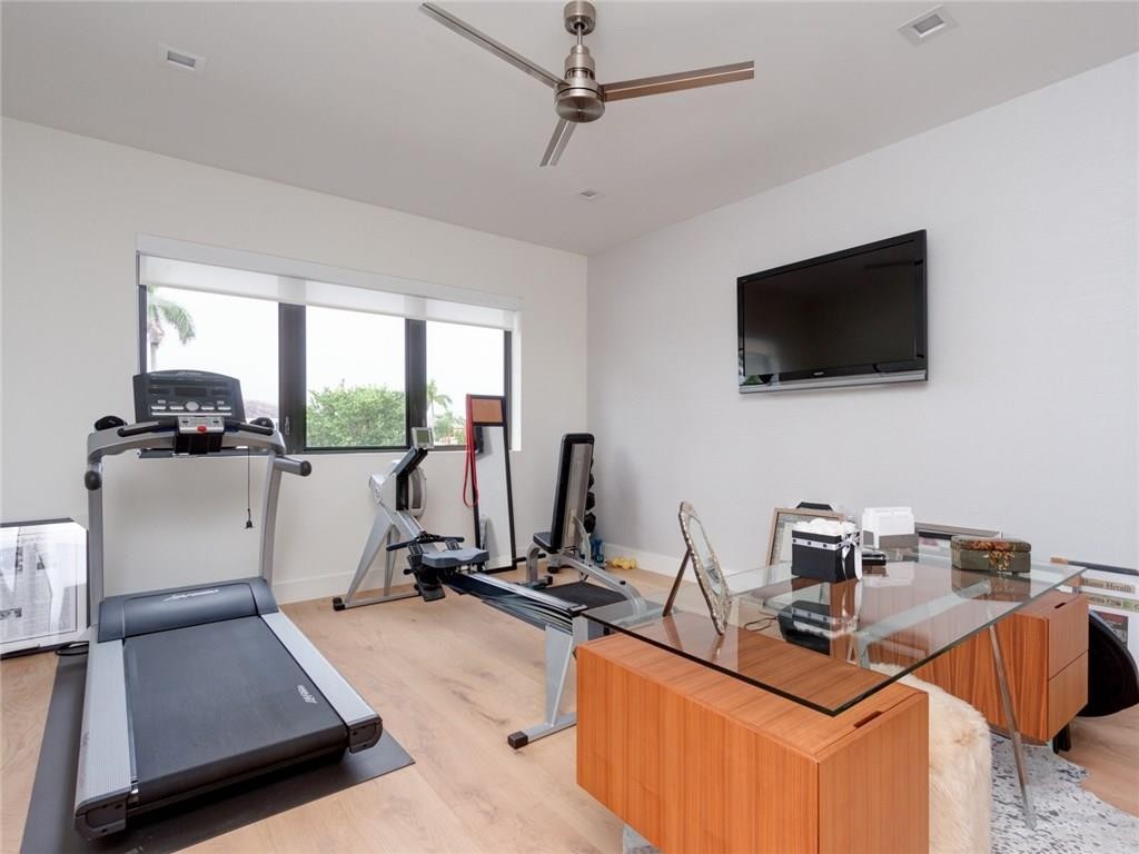 Pelican Isle 21-19 B - Residential