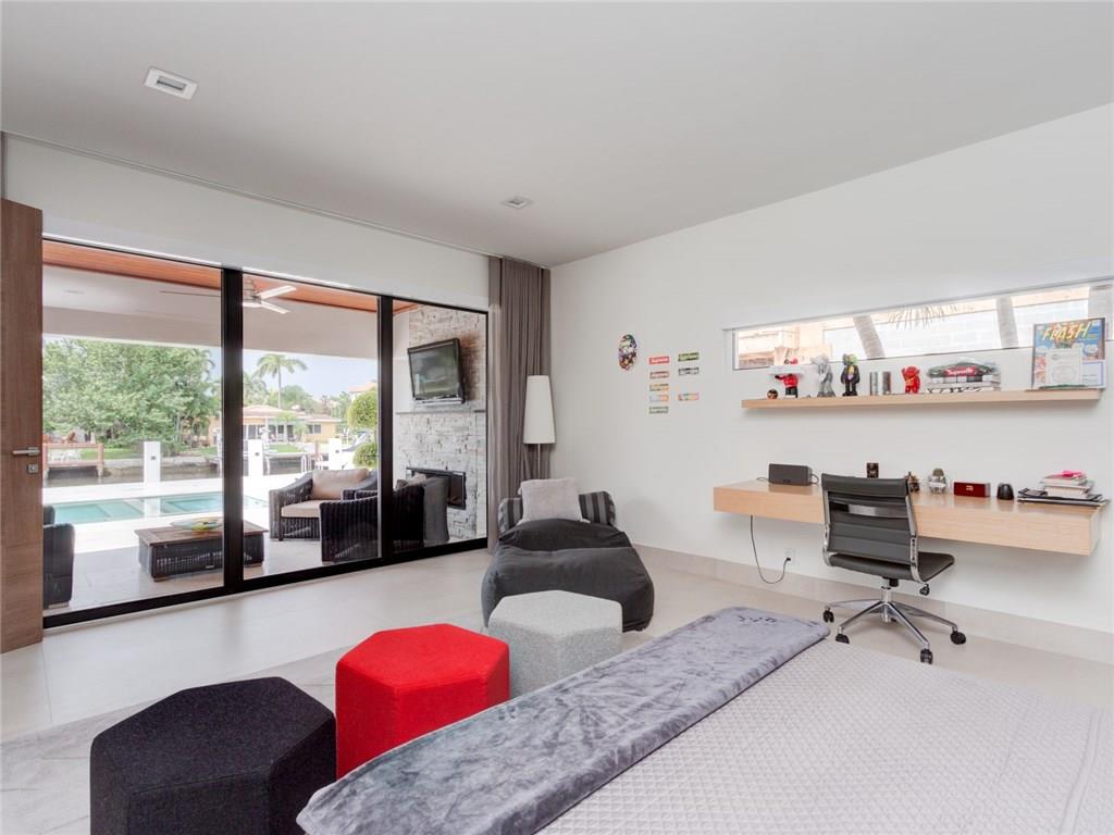 Pelican Isle 21-19 B - Residential