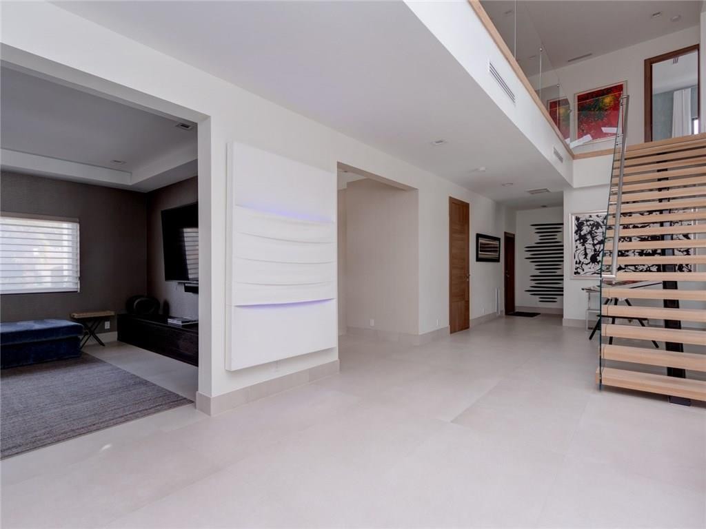 Pelican Isle 21-19 B - Residential