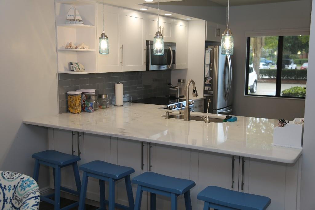 901 Seafarer Circle 101