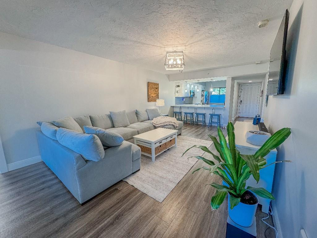 901 Seafarer Circle 101